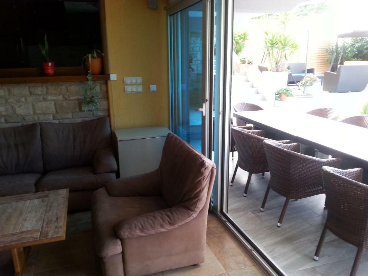 Apartment Nella Kostrena Exterior foto